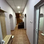 Holiday home трапезица за до 12 човека с безплатен паркинг, двор и веранди, в град търново