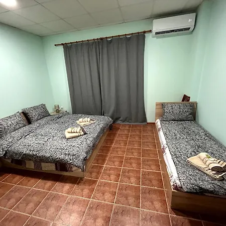 Дом отдыха трапезица с безплатен паркинг двор и веранди Велико-Тырново