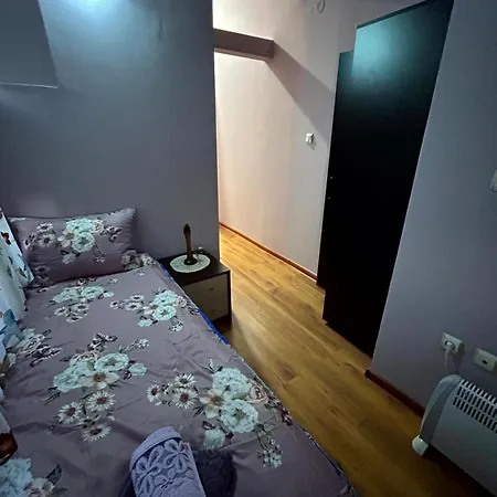 Дом отдыха трапезица с безплатен паркинг двор и веранди Велико-Тырново